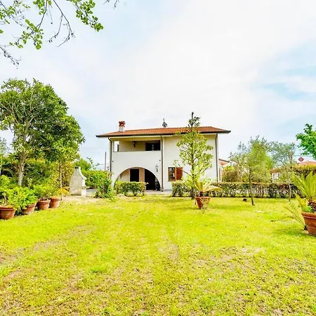 Sonrisa Villa Forte dei Marmi